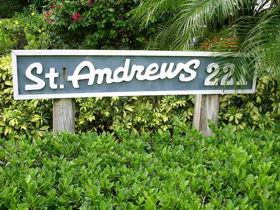 St Andrews Manor Signage